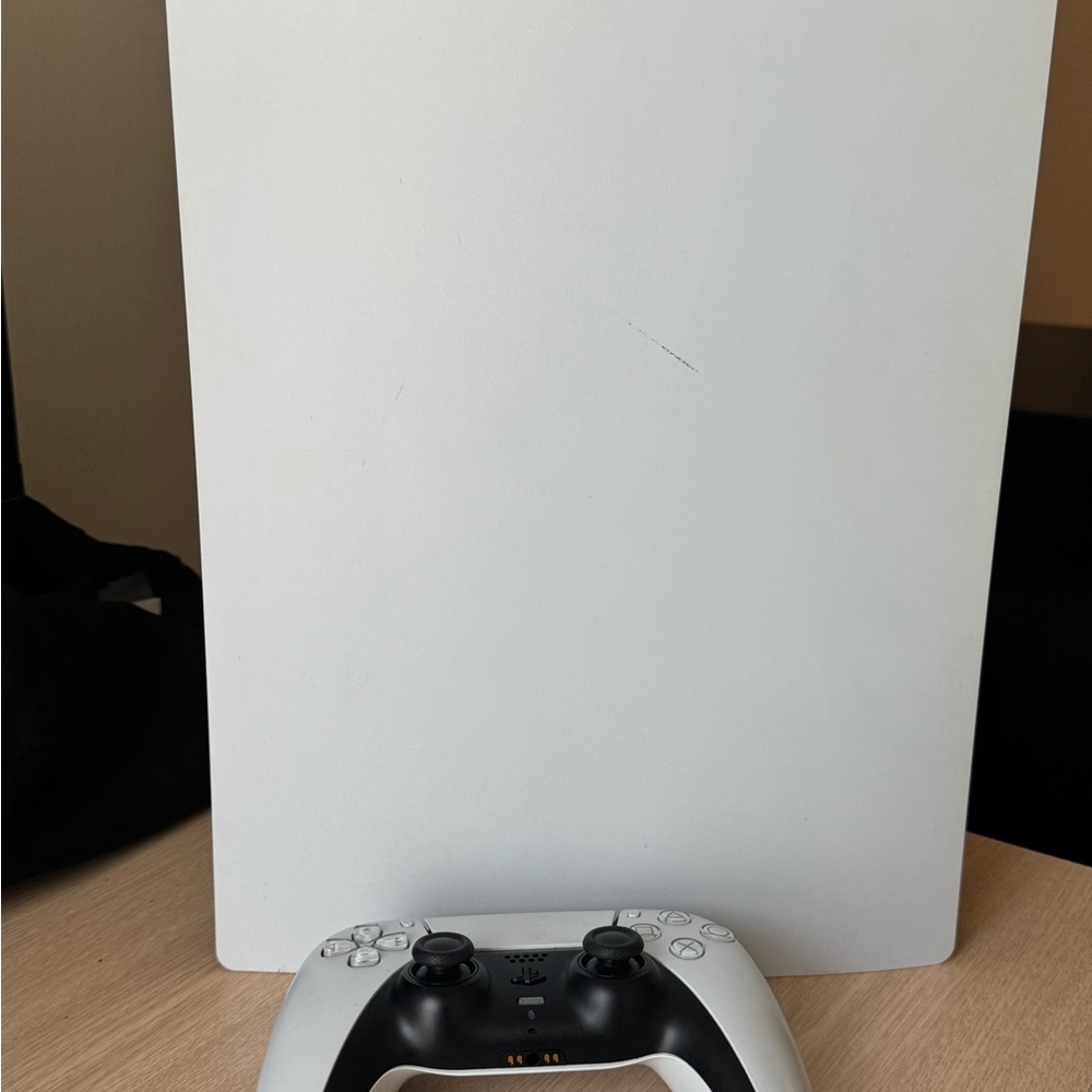 PlayStation 5 disc version Console, only had it for 5 months and don’t use it.